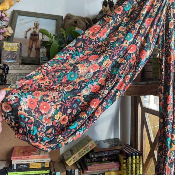 Floral Bell Wide Sleeve Dress H&M sz6 multicolor - Picture 3 of 9